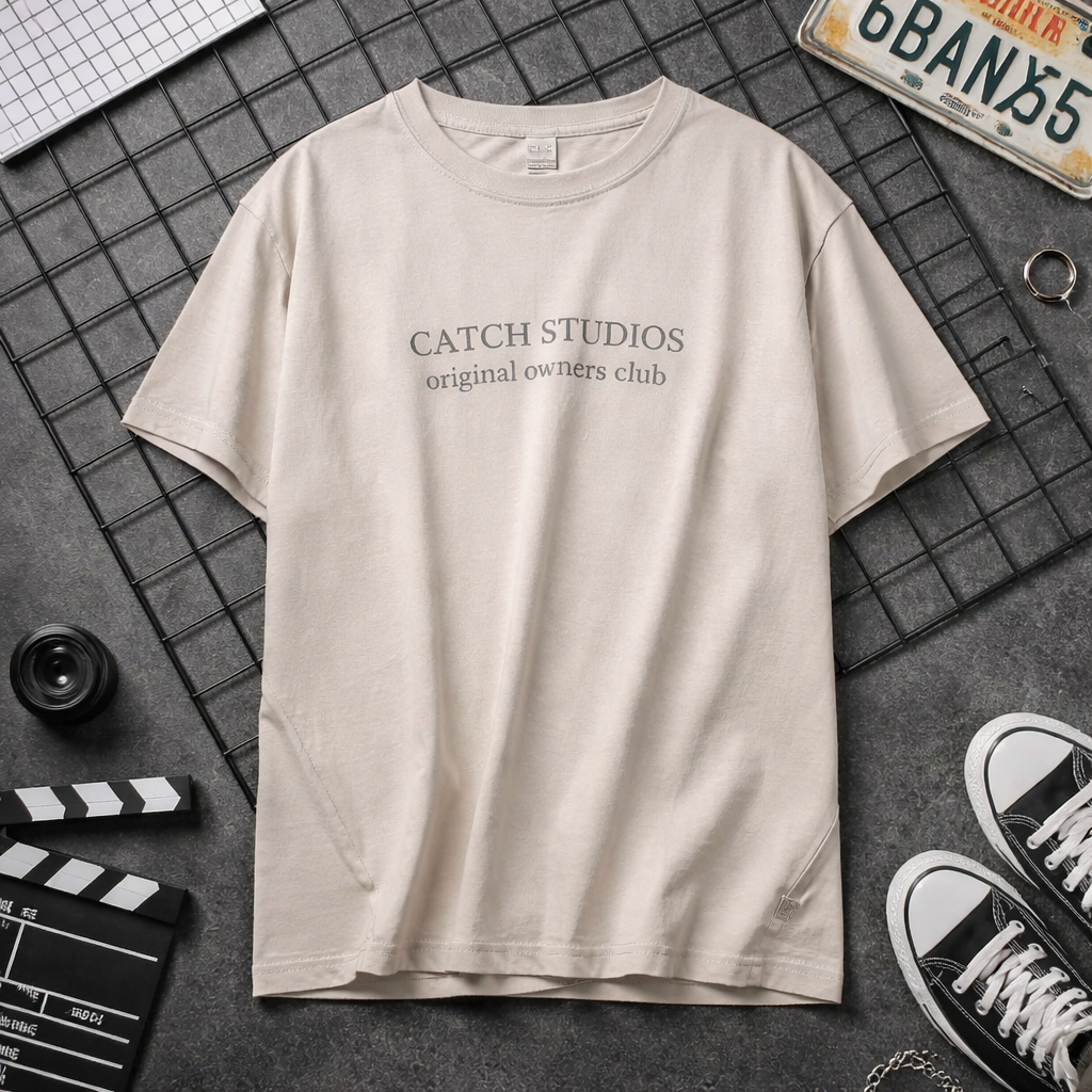 Camiseta Oversize “Catch Studios Owners Club” Beige – Unisex