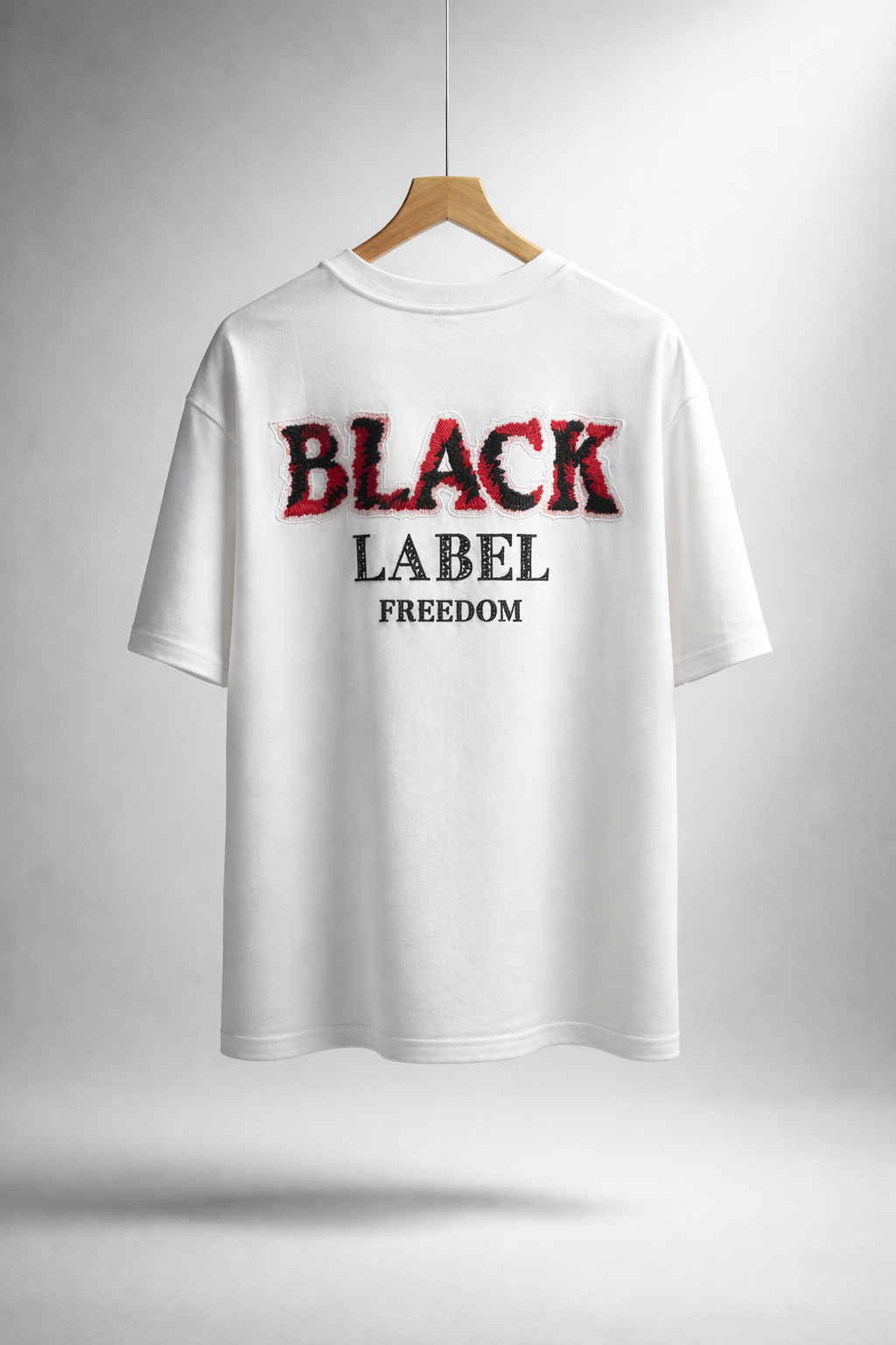 Camiseta Premium “Black Label” – Unisex